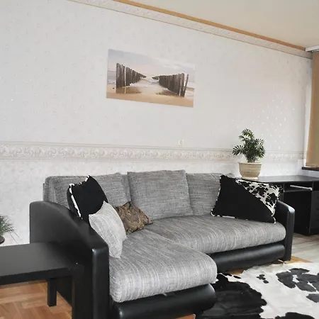 Renovated Wide In شقة