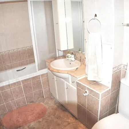 شقة Renovated Wide In كلابيدا